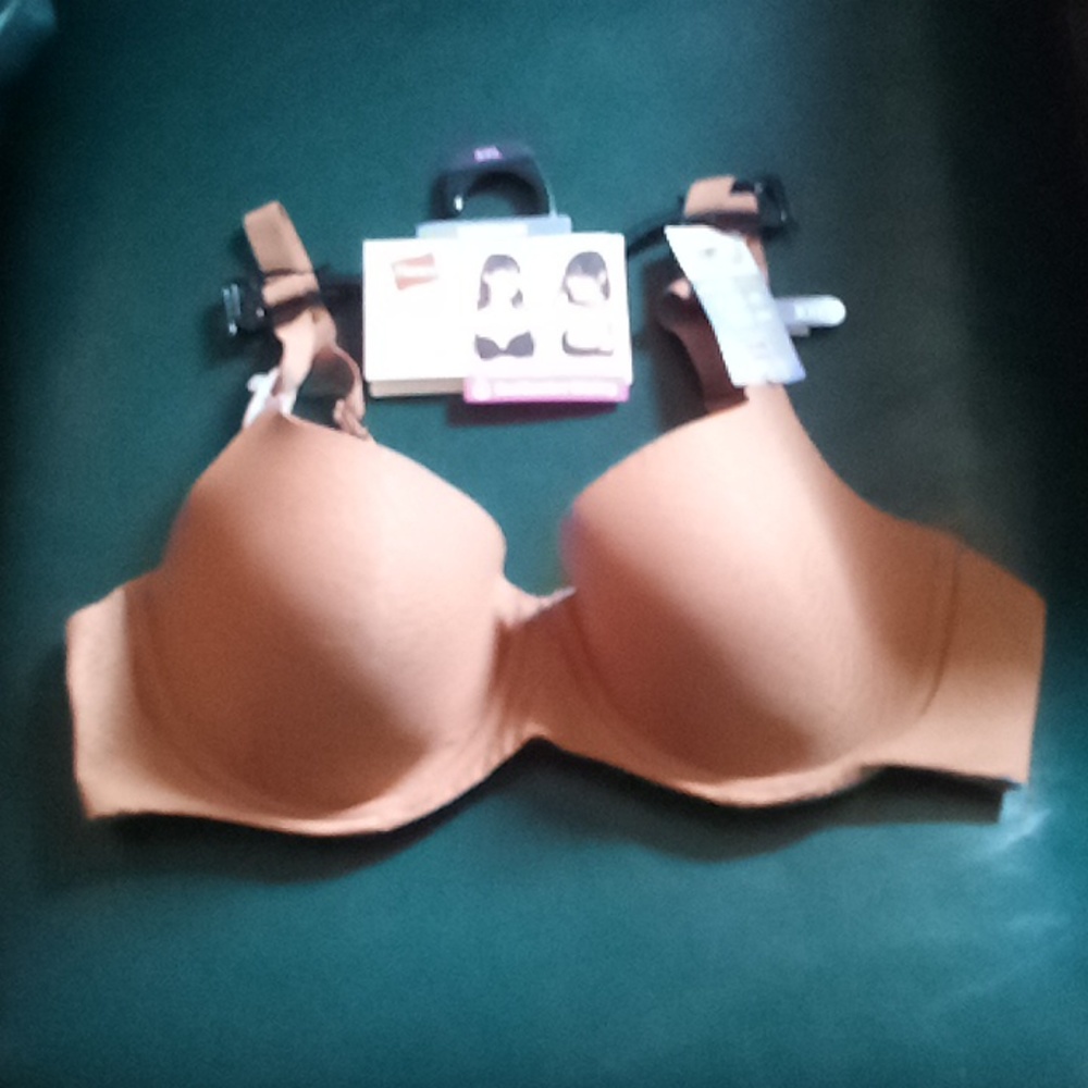 Hanes underwire bra